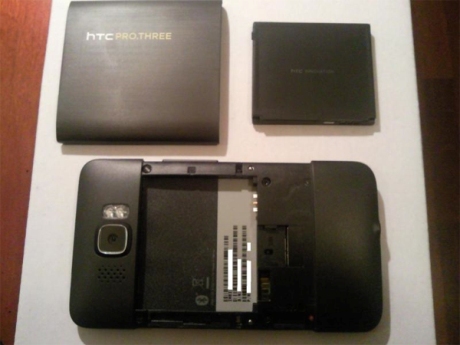 htc-leo-cover-off htc-leo-cover-off