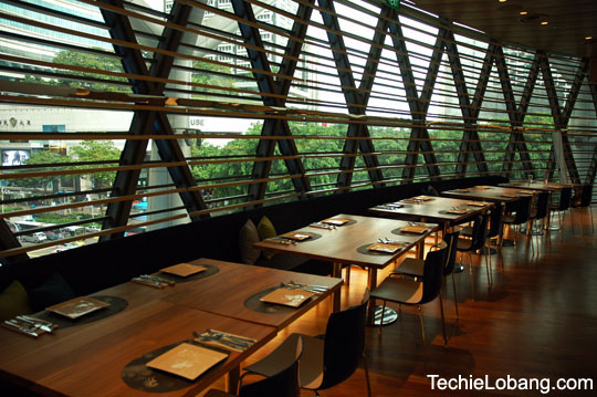htc_hd2_event_03