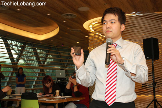 htc_hd2_event_05