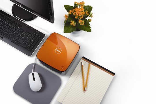 Inspiron_Zino_HD_desk