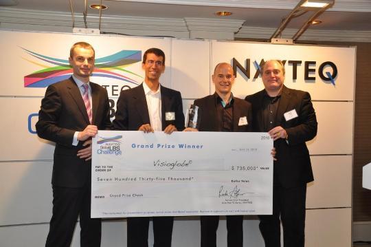 Visioglobe receive their grand prize cheque from NAVTEQ low res