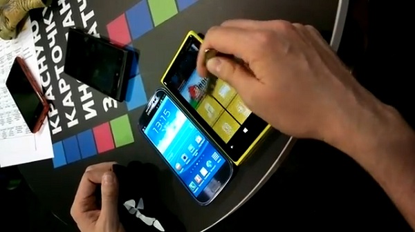 nokia-lumia-920-screen-test