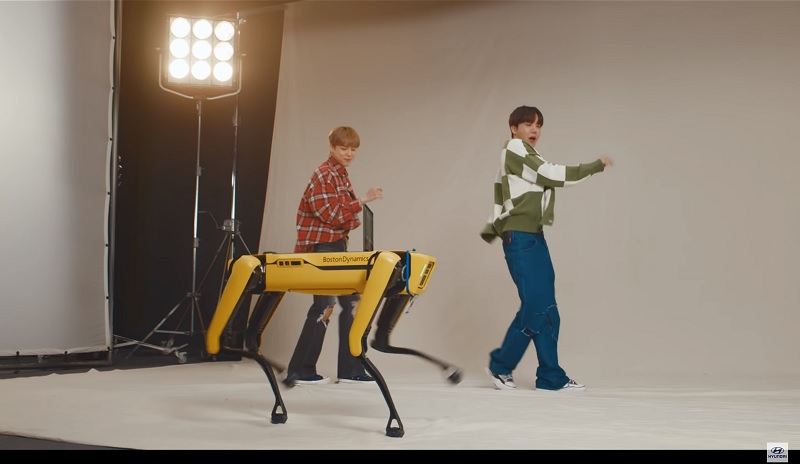 Hyundai Welcomes Boston Dynamics to 'the Family' with Special Video Showing  BTS Dancing with Robots